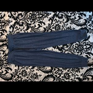 Women’s Lululemon joggers!